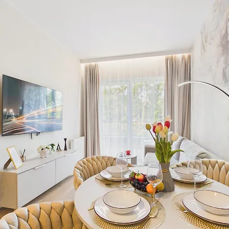 דירה & Sky Premium Terrace & By Solarento *